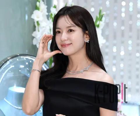 Han Hyo-joo — Launch