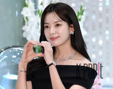 Han Hyo-joo — Launch