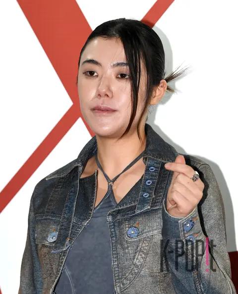 Saesonyeon Hwang So-yun — Launch — 2025-11-27