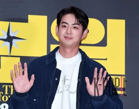 Gu Ja-uk — Jungbo War VIP Premiere — 2025-11-28