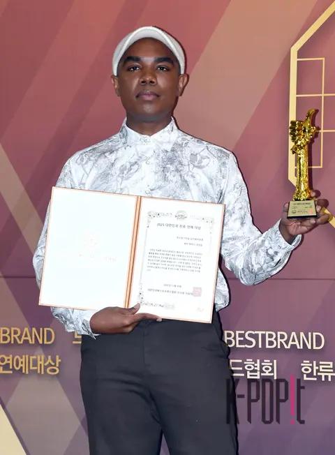 Terris Brown — Hallyu Entertainment Awards — 2025-11-29