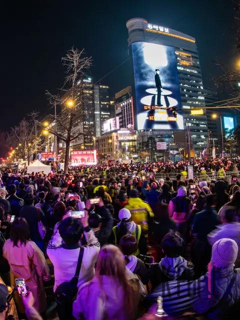 Joint Photography Pool — BTS Gwanghwamun Concert & Sketch