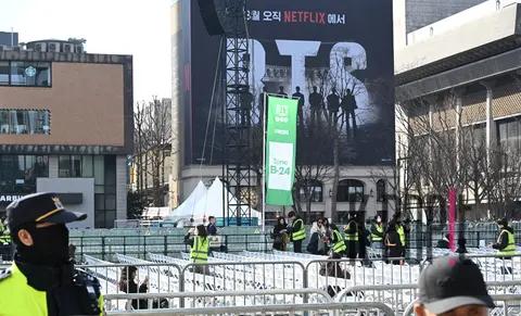Joint Photography Pool — BTS Gwanghwamun Concert & Sketch
