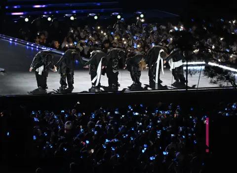 Joint Photography Pool — BTS Gwanghwamun Concert & Sketch