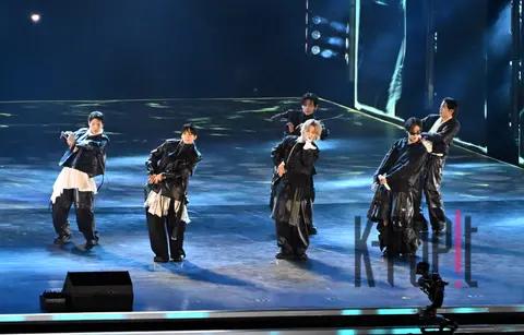 Joint Photography Pool — BTS Gwanghwamun Concert & Sketch