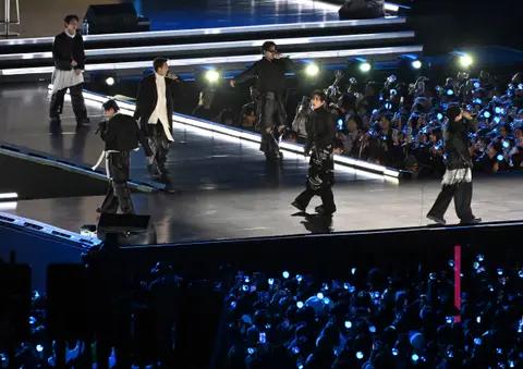 Joint Photography Pool — BTS Gwanghwamun Concert & Sketch